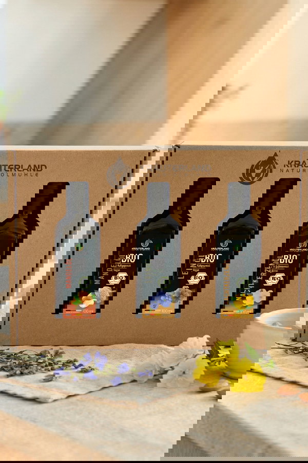 Bio Wohlfühlöl Set 100 ml – Mandelöl, Leinöl und Nachtkerzenöl in Geschenkbox mit Sichtfenster